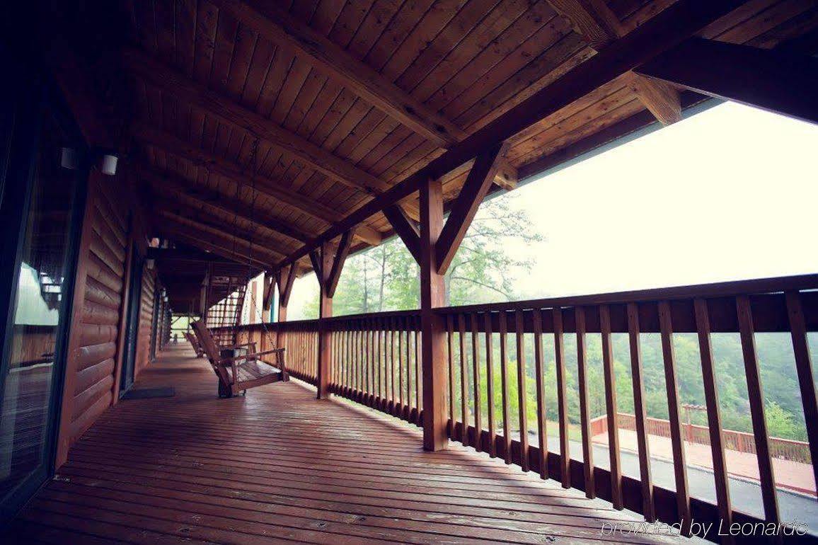 Cliffview Resort Campton Екстер'єр фото