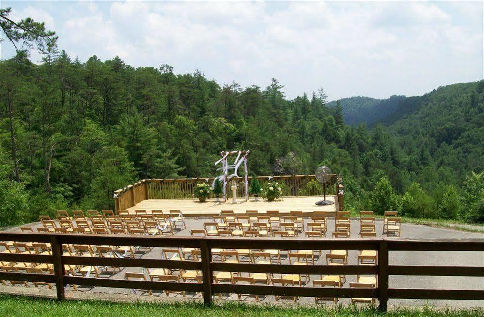 Cliffview Resort Campton Екстер'єр фото