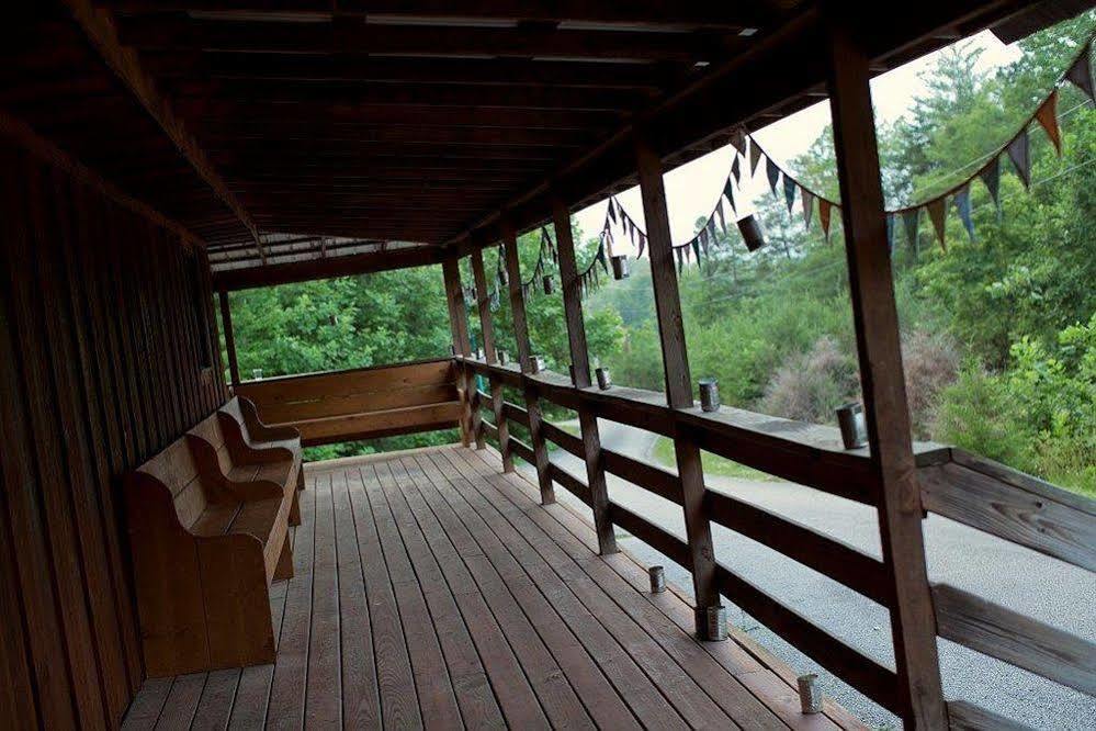 Cliffview Resort Campton Екстер'єр фото